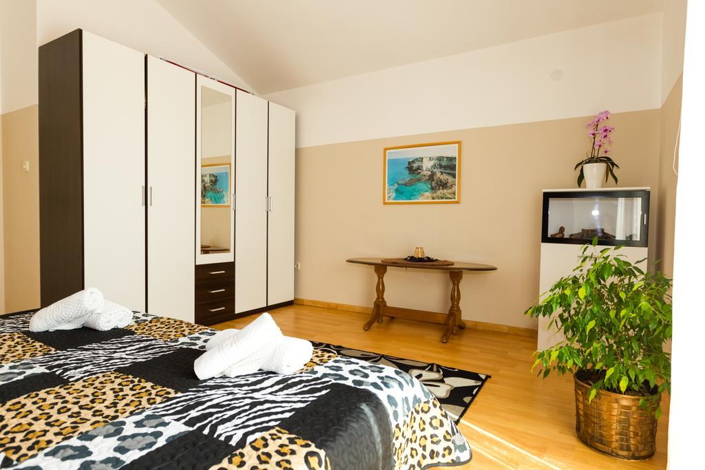 Apartments Villa Orange Задар Экстерьер фото